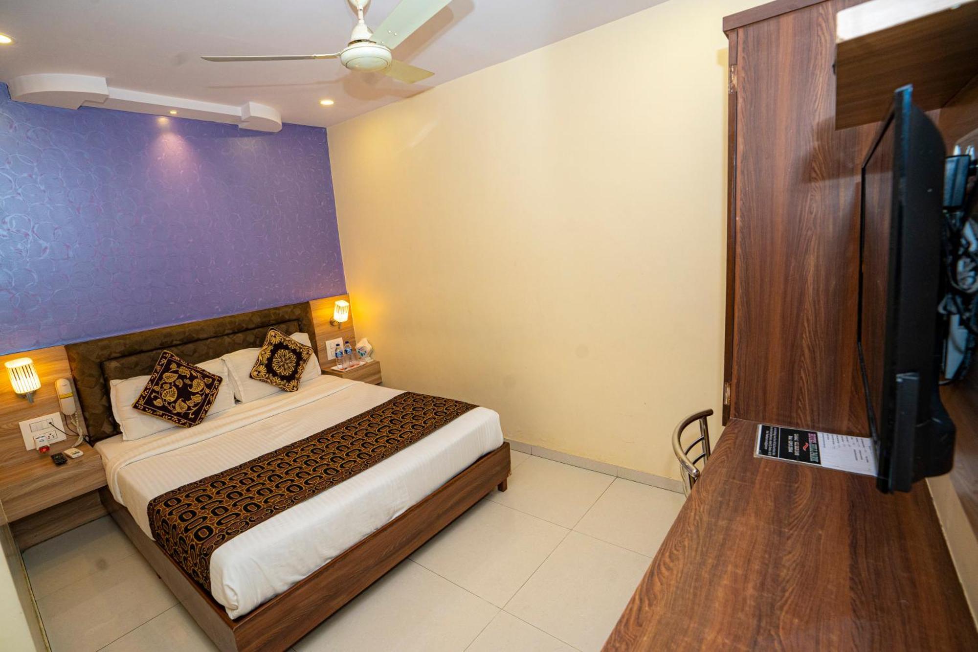 Hotel Hill Park Mumbai Exterior foto